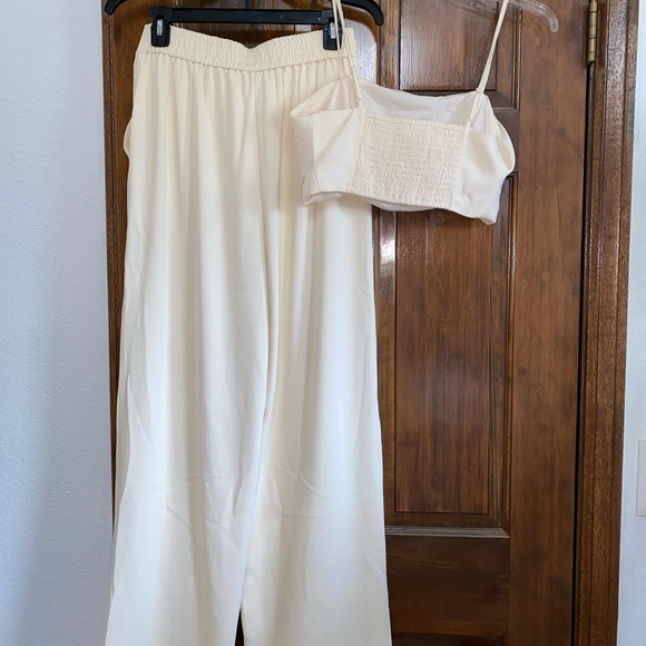 House of Harlow ivory elegant matching set - Picture 6 of 6